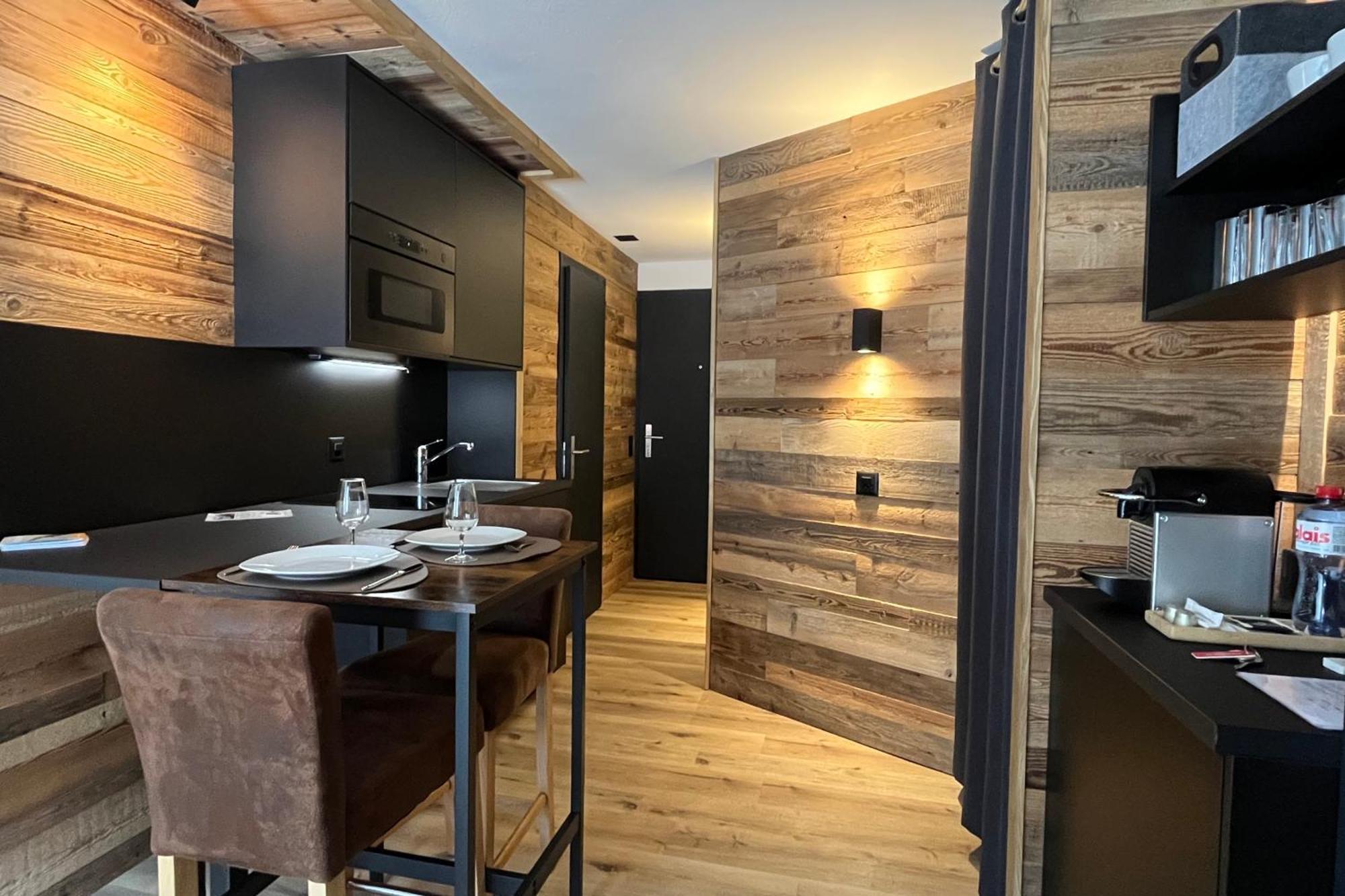 Les Cerfs - Appartement & Studio - Anzère Eksteriør bilde