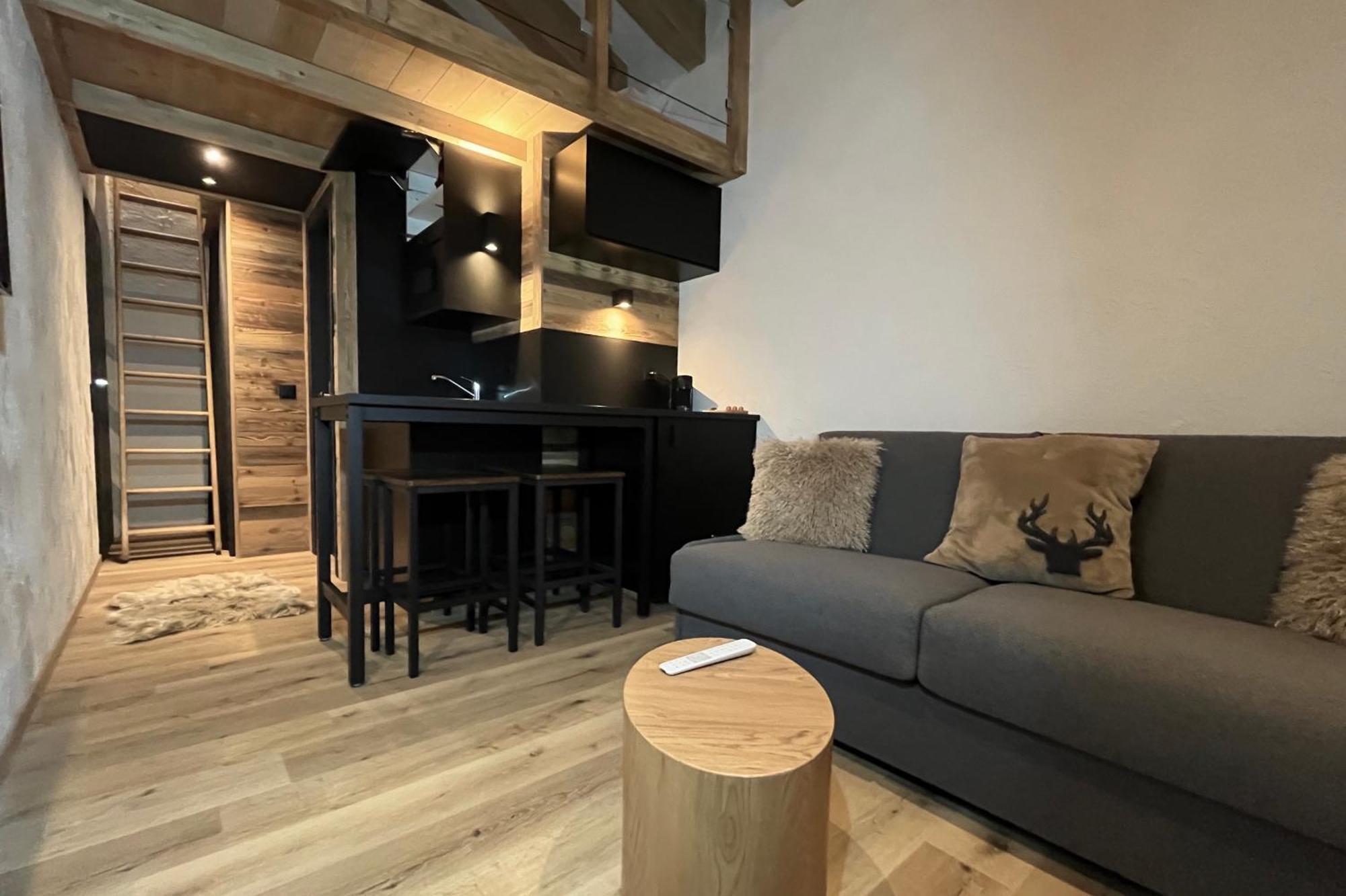 Les Cerfs - Appartement & Studio - Anzère Eksteriør bilde